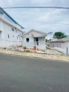 Casa com 3 Quartos para alugar, 160m² no São Cristóvão, Criciúma