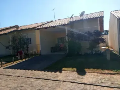 Casa de Condomínio com 2 Quartos à venda, 70m² no Sítios Vale das Brisas, Senador Canedo
