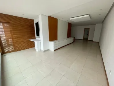 Apartamento com 4 Quartos para alugar, 170m² no Itapuã, Vila Velha