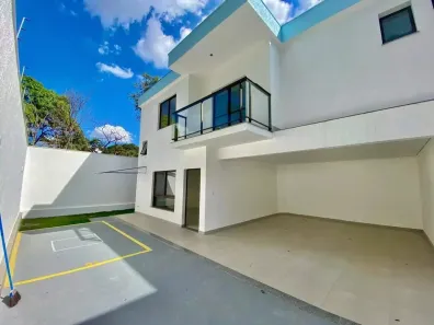 Casa com 3 Quartos para alugar, 165m² no Trevo, Belo Horizonte