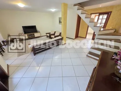 Casa com 3 Quartos à venda, 124m² no Tubiacanga, Rio de Janeiro