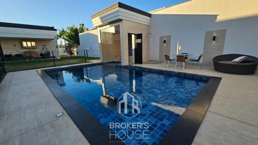Casa de Condomínio com 4 Quartos à venda, 954m² no Jacuhy, Serra