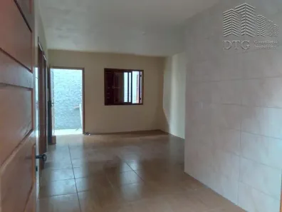 Casa com 2 Quartos para alugar, 52m² no Niterói, Canoas