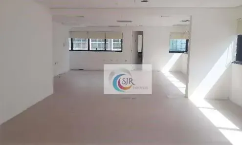 Sala Comercial à venda, 90m² no Vila Olímpia, São Paulo