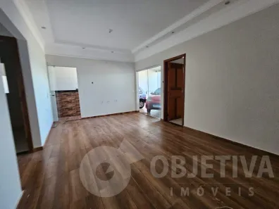 Casa com 3 Quartos para alugar, 150m² no Luizote de Freitas, Uberlândia