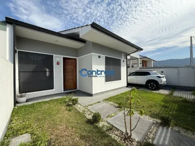Casa com 3 Quartos à venda, 70m² no Forquilhas, São José