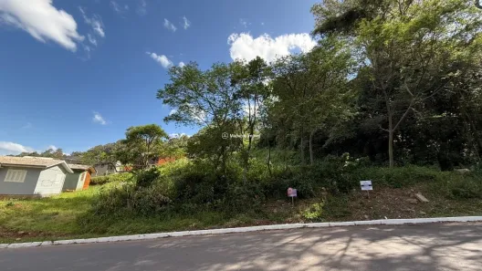 Lote/Terreno à venda, 1111m² no Várzea Grande Avenida do Trabalhador, Gramado