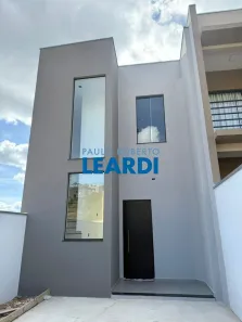 Sobrado com 2 Quartos à venda, 106m² no Jardim Bandeirantes, Poços de Caldas