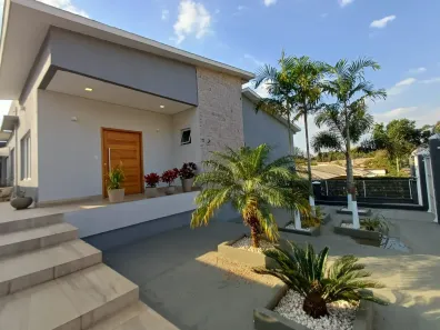 Casa com 3 Quartos à venda, 675m² no Medeiros, Jundiaí