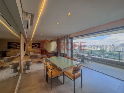 Apartamento com 2 Quartos à venda, 136m² no Pinheiros, São Paulo