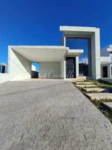 Casa com 3 Quartos à venda, 160m² no Uvaranas, Ponta Grossa