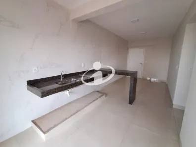 Apartamento com 2 Quartos para alugar, 75m² no Brasil, Uberlândia