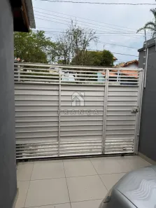 Casa com 2 Quartos à venda, 120m² no Jardim Siesta, Jacareí