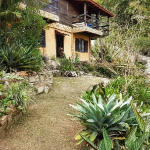 Casa com 4 Quartos à venda, 250m² no Samambaia, Petrópolis