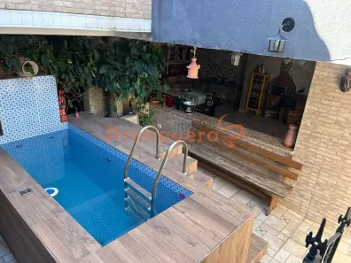 Sobrado com 2 Quartos à venda, 210m² no Parque São Domingos, São Paulo
