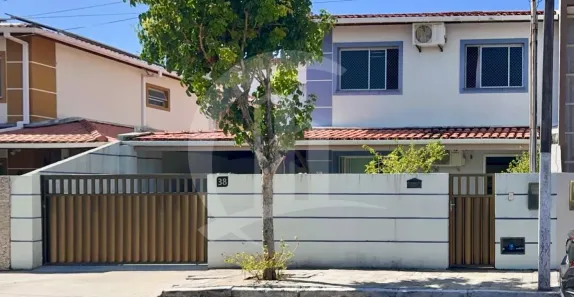 Casa de Condomínio com 3 Quartos à venda, 234m² no Ponto Novo, Aracaju