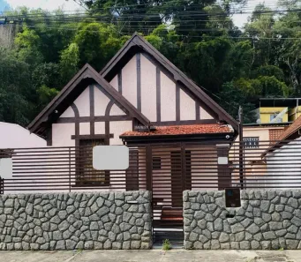 Casa com 3 Quartos à venda, 126m² no Costa Carvalho, Juiz de Fora