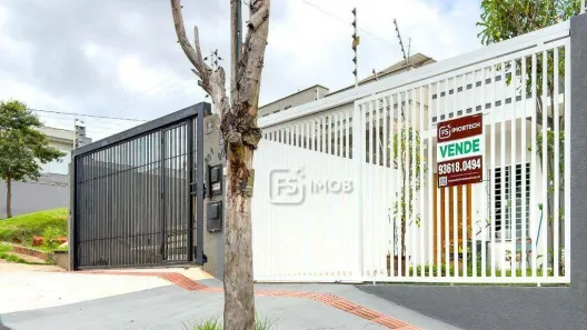 Casa com 3 Quartos para venda ou aluguel, 75m² no Loteamento Chamonix, Londrina