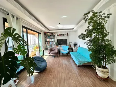 Apartamento com 3 Quartos à venda, 131m² no Santa Teresinha, São Paulo