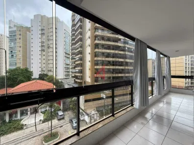 Apartamento com 3 Quartos para alugar, 123m² no Praia da Costa, Vila Velha