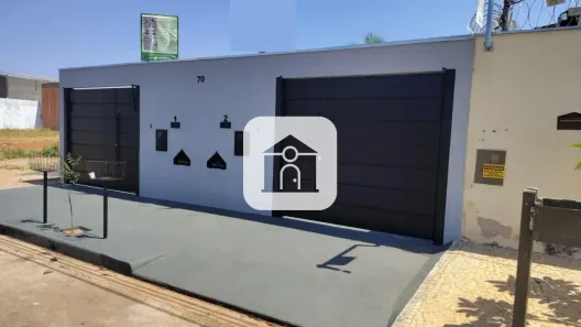 Casa com 2 Quartos à venda, 70m² no Jardim Canaã, Uberlândia