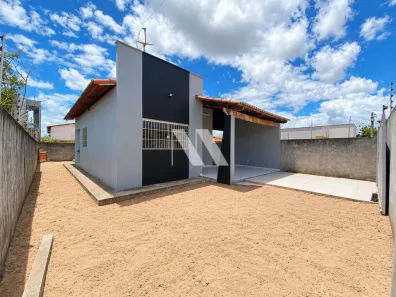 Casa com 2 Quartos à venda, 67m² no Cajupiranga, Parnamirim