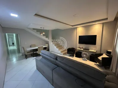 Sobrado com 5 Quartos à venda, 250m² no Parque São Bento, Sorocaba