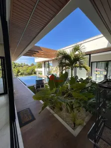 Casa de Condomínio com 4 Quartos à venda, 445m² no Interlagos, Vila Velha