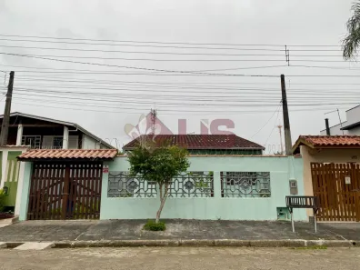 Casa com 3 Quartos à venda, 135m² no Estância Balneária Hawai, Caraguatatuba