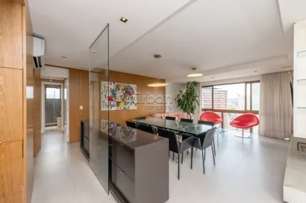 Apartamento com 3 Quartos à venda, 122m² no Três Figueiras, Porto Alegre