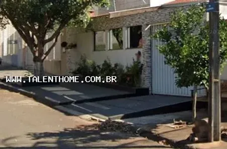 Casa com 3 Quartos à venda, 140m² no Jardim Morumbi, Cambé