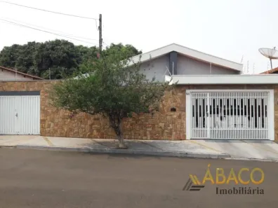 Casa com 3 Quartos à venda, 350m² no Jardim Botafogo 1, São Carlos