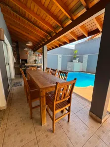 Sobrado com 3 Quartos à venda, 223m² no Jardim Piratininga, Franca