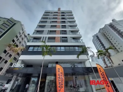 Ponto Comercial para alugar, 595m² no Balneário, Florianópolis