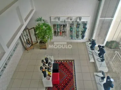 Ponto Comercial para alugar, 420m² no Tabajaras, Uberlândia