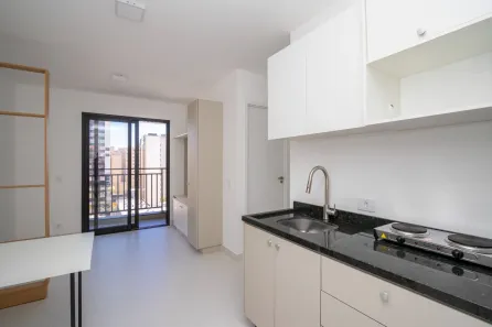 Apartamento com 2 Quartos para alugar, 41m² no Centro, Curitiba