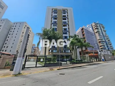 Apartamento com 3 Quartos para alugar, 85m² no Centro, Florianópolis
