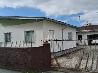 Casa com 4 Quartos à venda, 138m² no Centro, Biguaçu