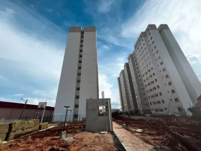 Apartamento com 2 Quartos à venda, 48m² no Itaperi, Fortaleza