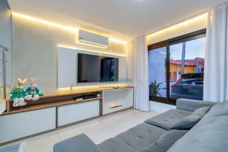 Sobrado com 3 Quartos à venda, 90m² no Parque da Matriz, Cachoeirinha