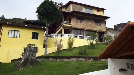 Casa com 1 Quarto à venda, 700m² no Quitandinha, Petrópolis