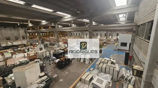 Galpão/Depósito/Armazém para venda ou aluguel, 6133m² no Parque Oratório, Santo André