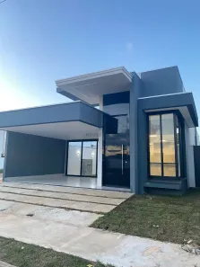 Casa de Condomínio com 3 Quartos à venda, 160m² no Jardim Petrópolis, Cuiabá