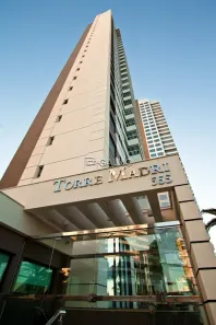 Apartamento com 3 Quartos à venda, 186m² no Gleba Fazenda Palhano, Londrina