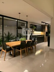 Casa de Condomínio com 3 Quartos à venda, 254m² no Jardim Sul, Uberlândia