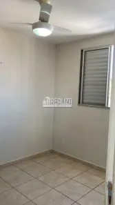 Apartamento com 3 Quartos para alugar, 56m² no Bom Retiro, Uberaba