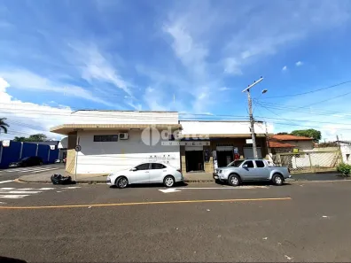 Imóvel Comercial com 1 Quarto à venda, 280m² no Presidente Roosevelt, Uberlândia