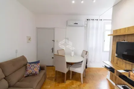 Apartamento com 2 Quartos à venda, 53m² no Santana, Porto Alegre