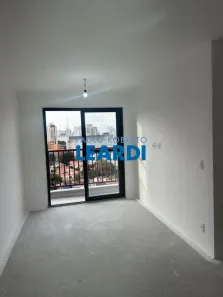 Apartamento com 2 Quartos à venda, 45m² no Vila Mariana, São Paulo