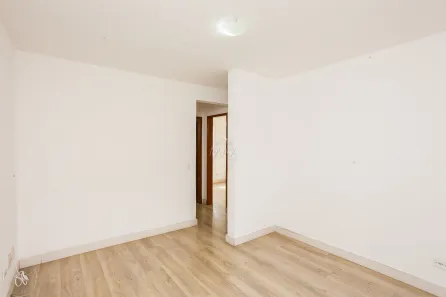 Apartamento com 2 Quartos à venda, 46m² no Sítio Cercado, Curitiba